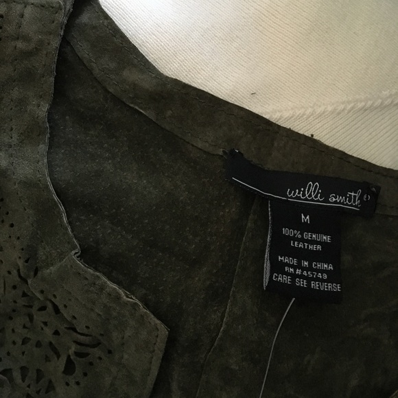 Green genuine leather suede jacket with laser cut detail size medium - Picture 8 of 8